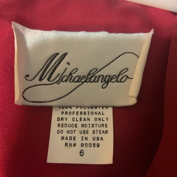 Michaelangelo Bridesmaid Dress in Apple - Picture 6 of 9